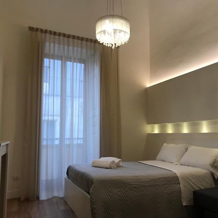 Motta Palace Apartments & Rooms Motta SantʼAnastasia Екстериор снимка